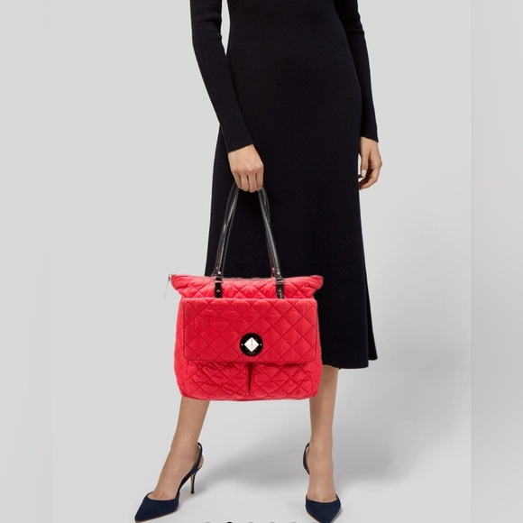 Kate Spade Quilted Nylon Bag EUC - Picture 2 of 14